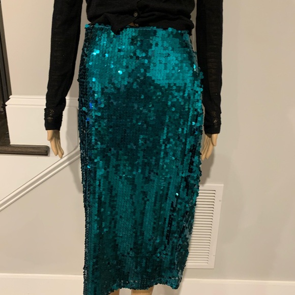 Eloquii Dresses & Skirts - Eloquii Blue  Sequin Midi Pencil Skirt